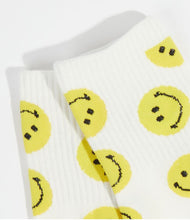 Load image into Gallery viewer, Smiley Face Socks
